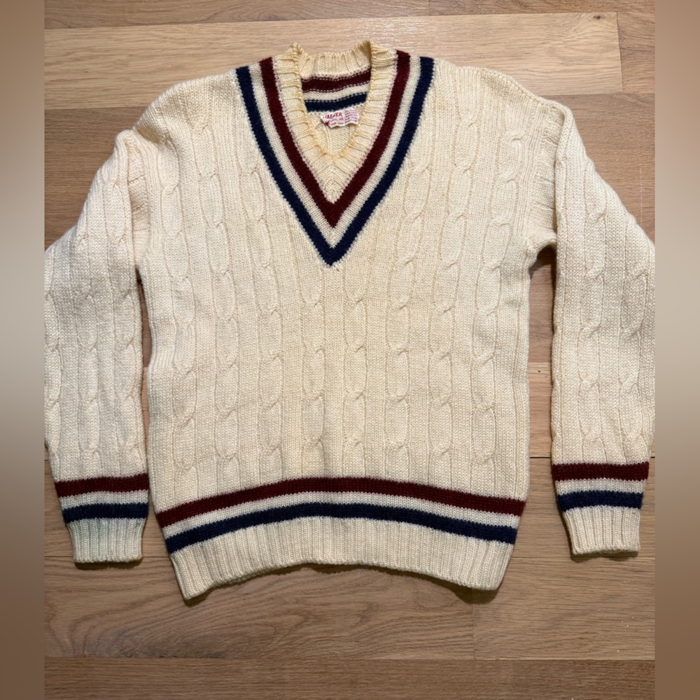 Vintage Jaeger Wool Cricket Sweater Cable Knit V-neck Cream Preppy size 40